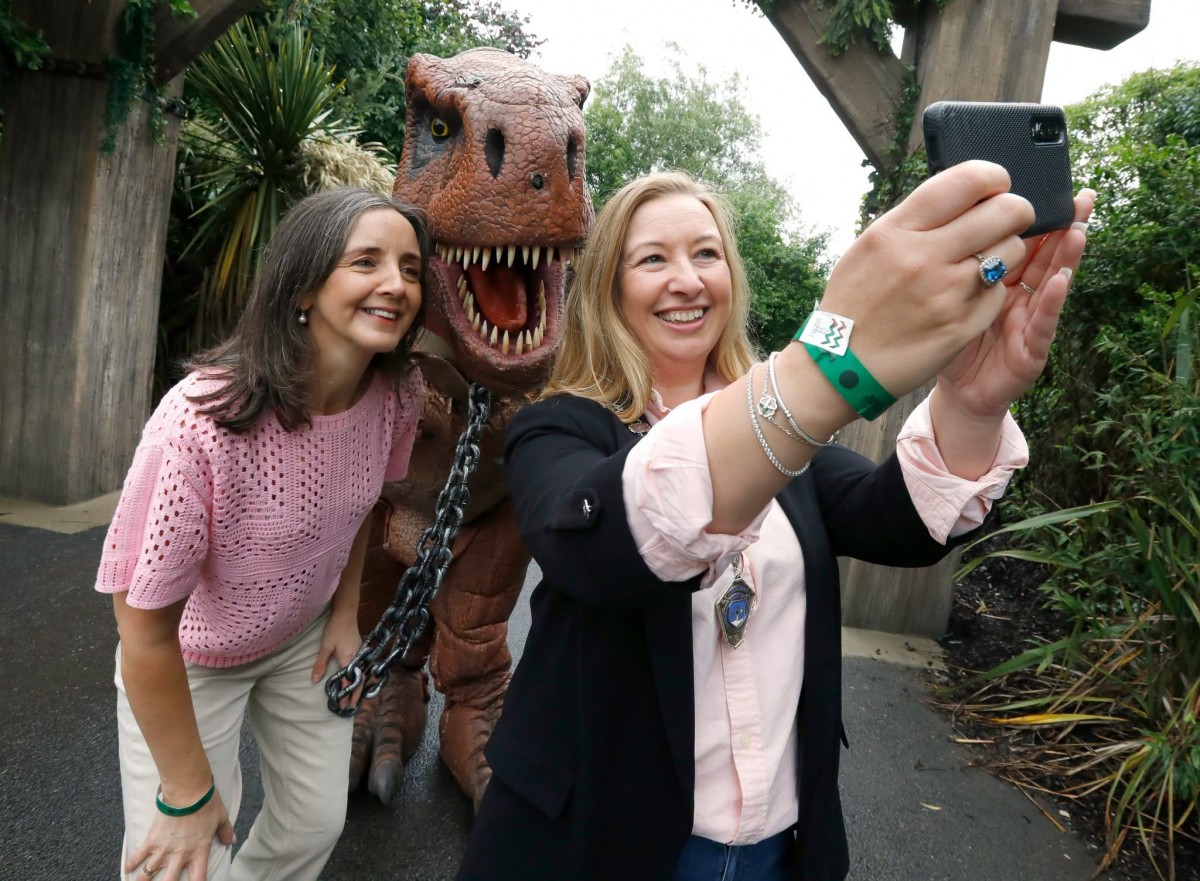 Emerald Park Officially Open 'Lost Valley - Land of Dinosaurs'